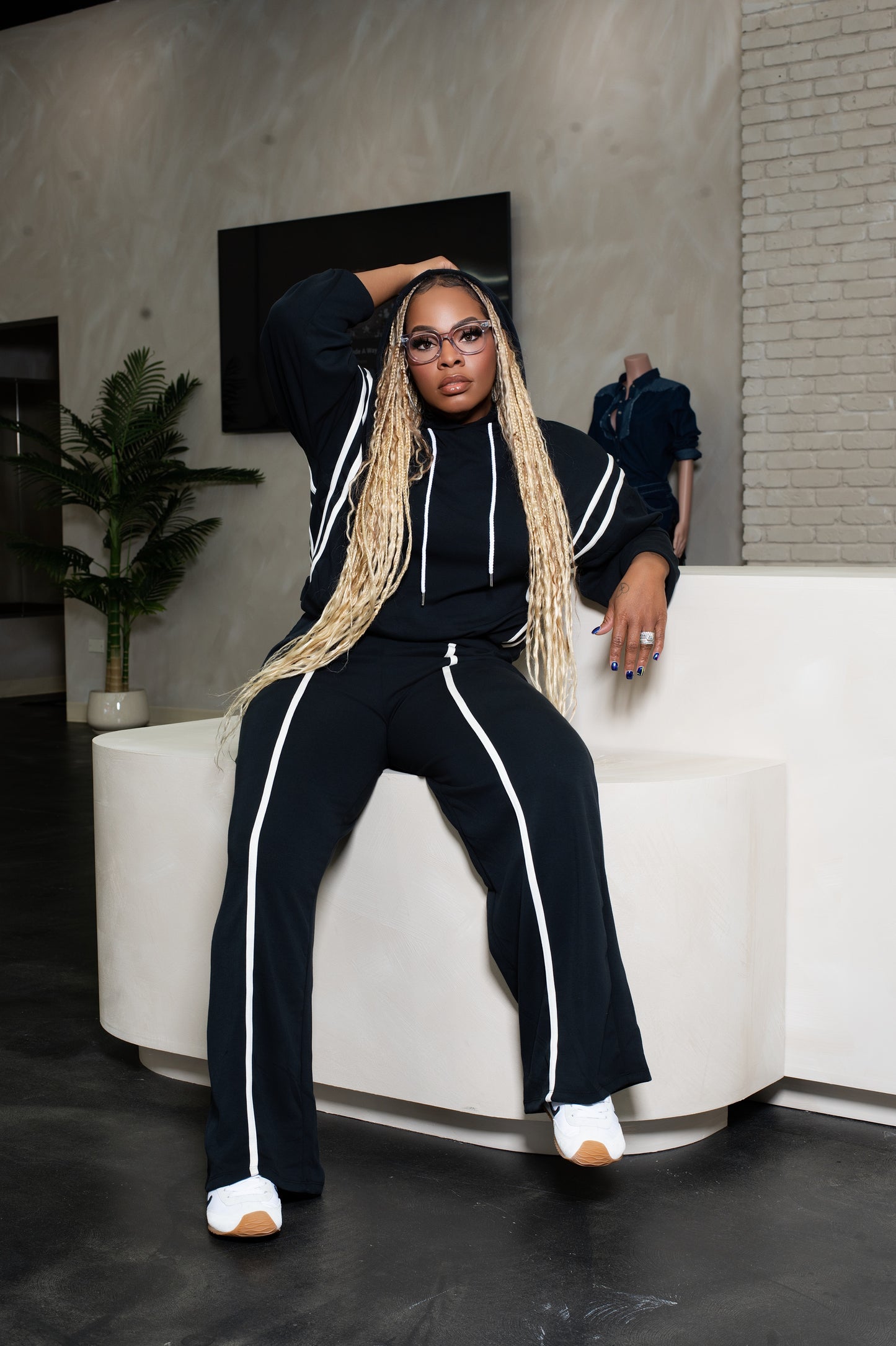 Relaxed Black Hoodie Set