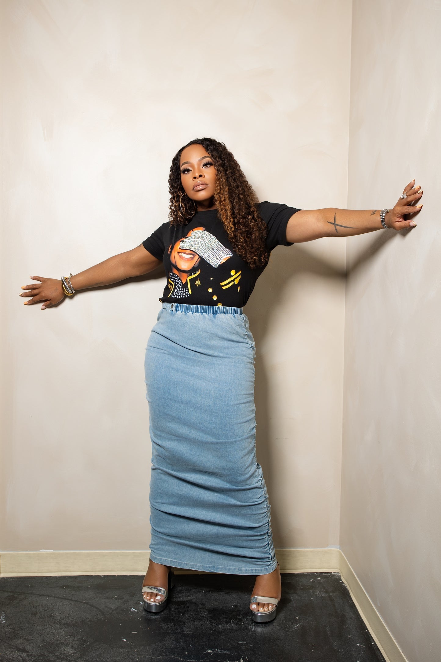 Iconic Performer Graphic Tee