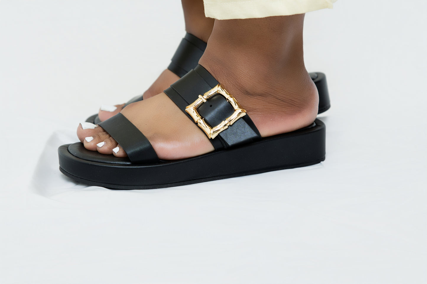 Elevate Leather Sandal with Buckle