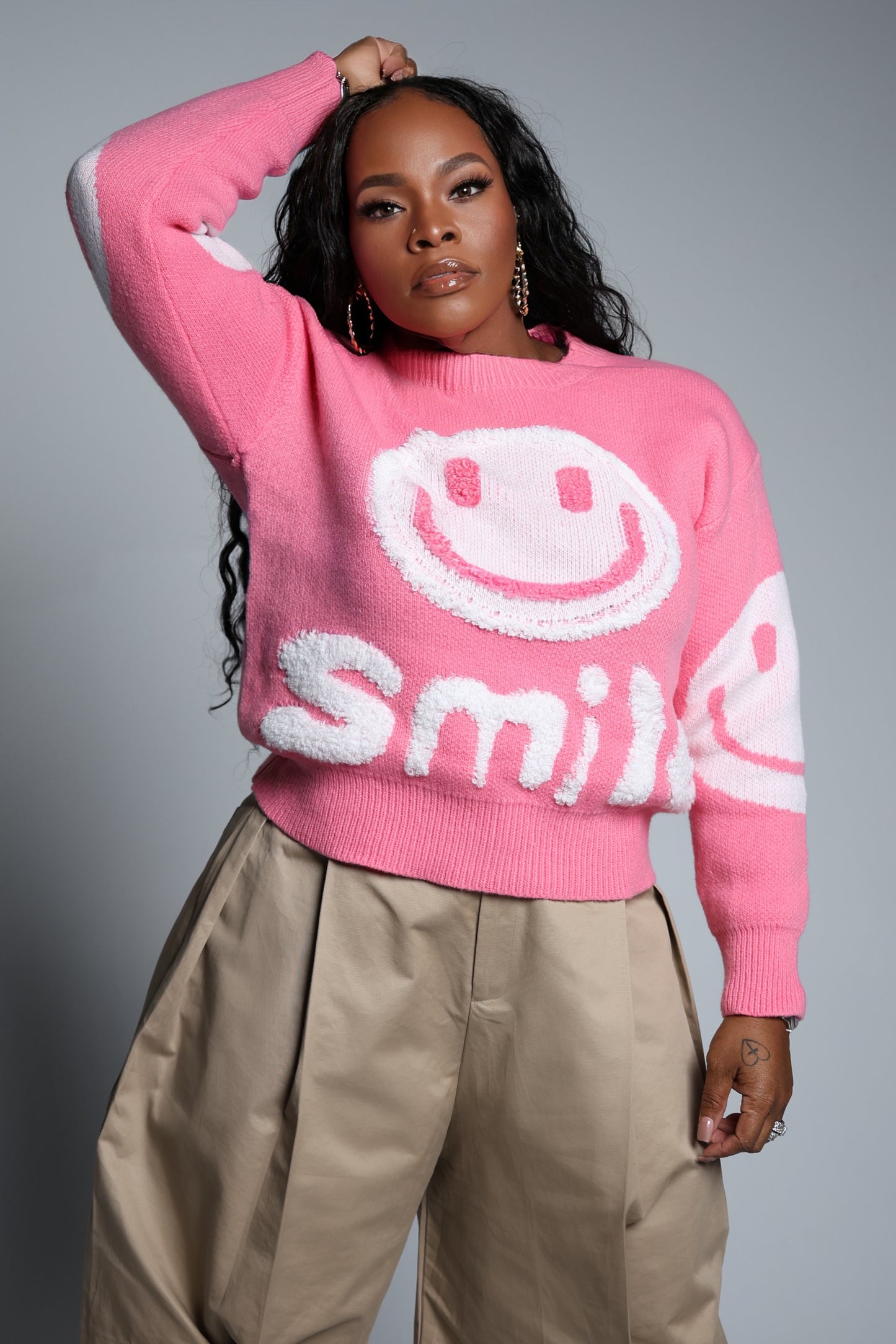 PLAYFUL SMILE SWEATER
