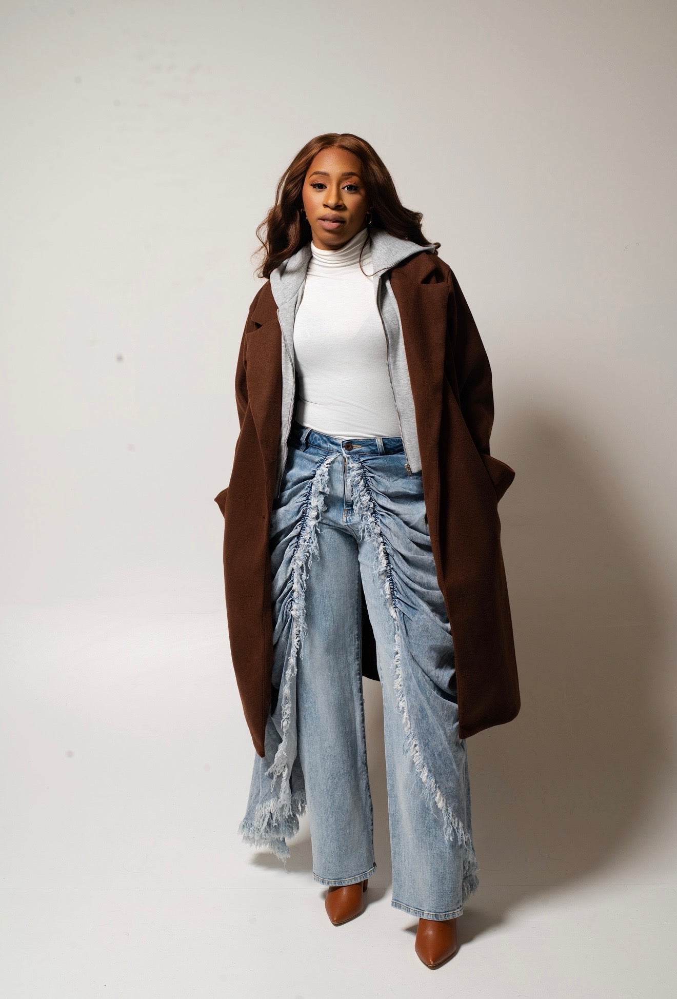 CONTRASTING HOODIE COAT