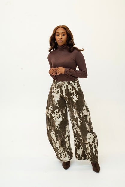 COW PRINT BARREL JEANS